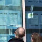 Le taux de chômage en Italie a de nouveau légèrement baissé en juillet. (archive) KEYSTONE/AP/Luca Bruno